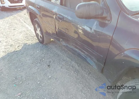 2006 Chevrolet Trailblazer Ls из США, поврежденный, VIN 1GNDS13S262312565